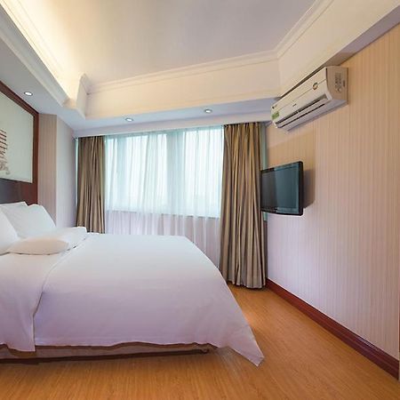 Vienna Hotel Гуанчжоу Екстер'єр фото