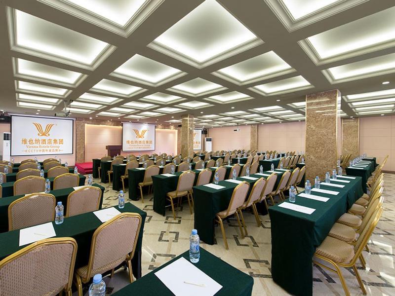 Vienna Hotel Гуанчжоу Екстер'єр фото