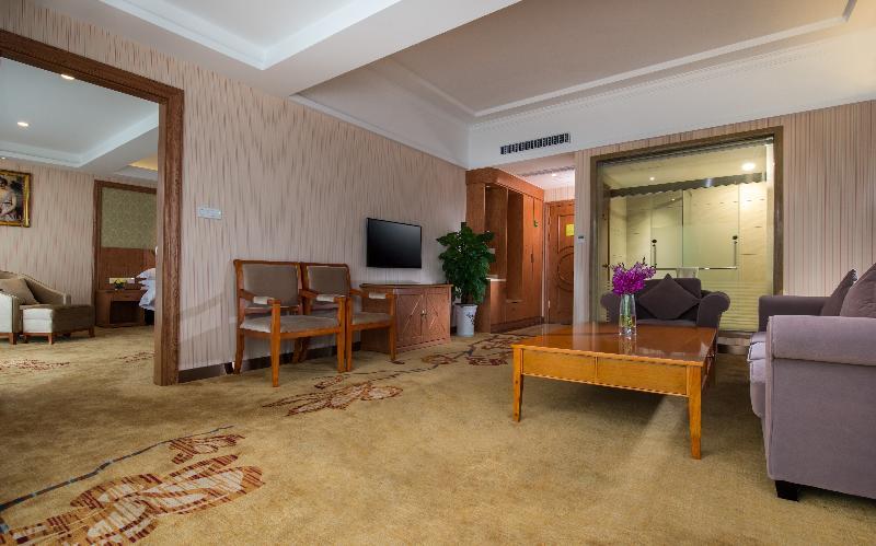 Vienna Hotel Гуанчжоу Екстер'єр фото