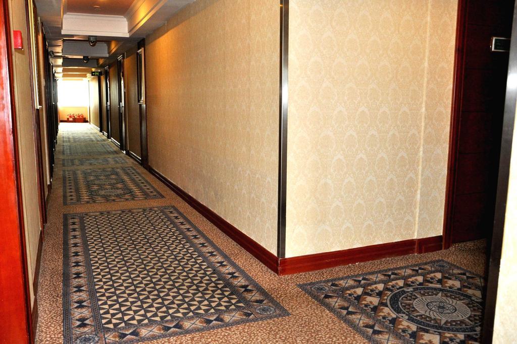 Vienna Hotel Гуанчжоу Екстер'єр фото